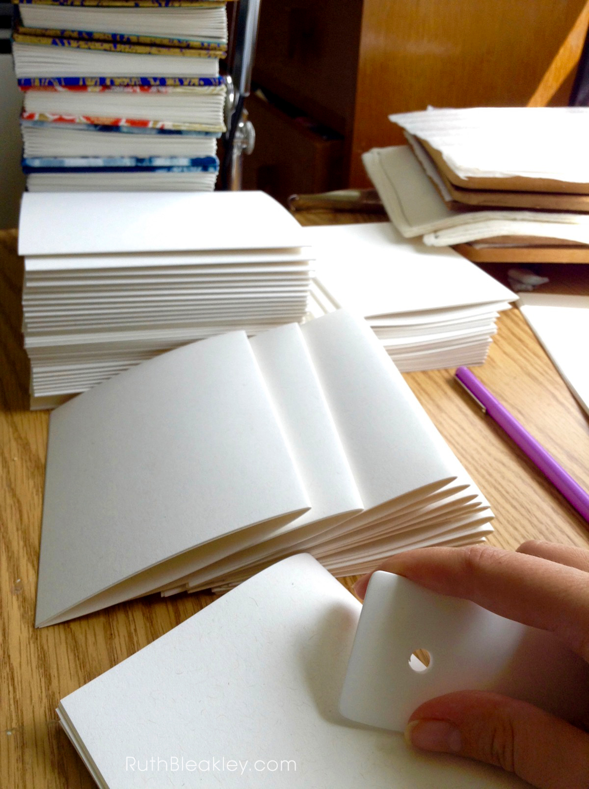 Teflon Folders vs Bone Folders – which one is better for bookbinding? –  Ruth Bleakley's Studio